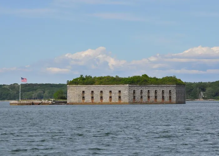 The 8Th Maine Regiment Lodge And Museum